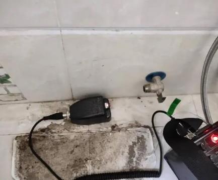 卓资屋顶漏水维修公司分享下卫生间漏水的危害及解决方法